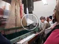 VIDEO-2025-11-12-22-05-17